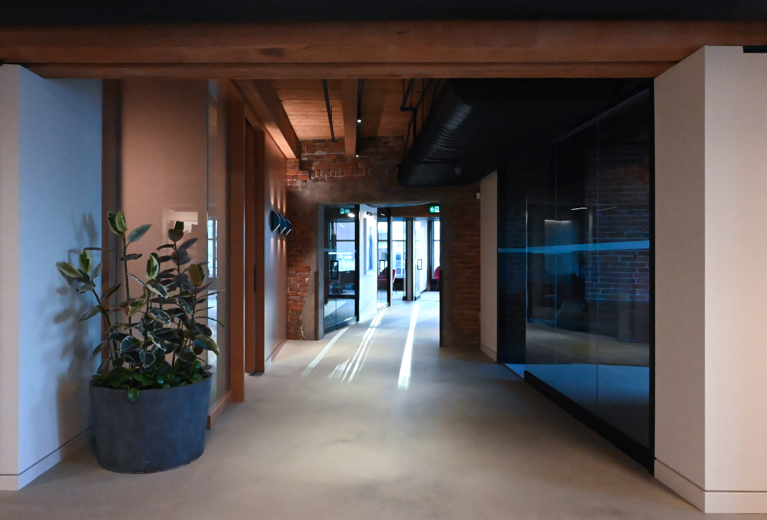 Hy’s Group Head Office